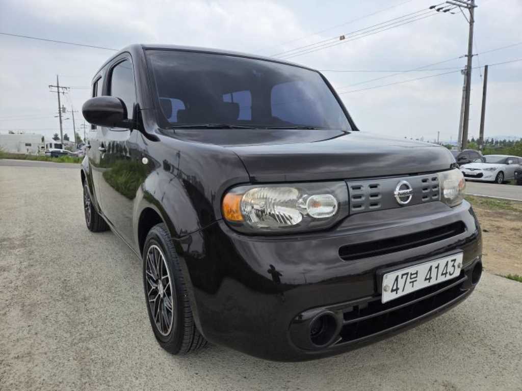 Nissan Cube - Vista 3
