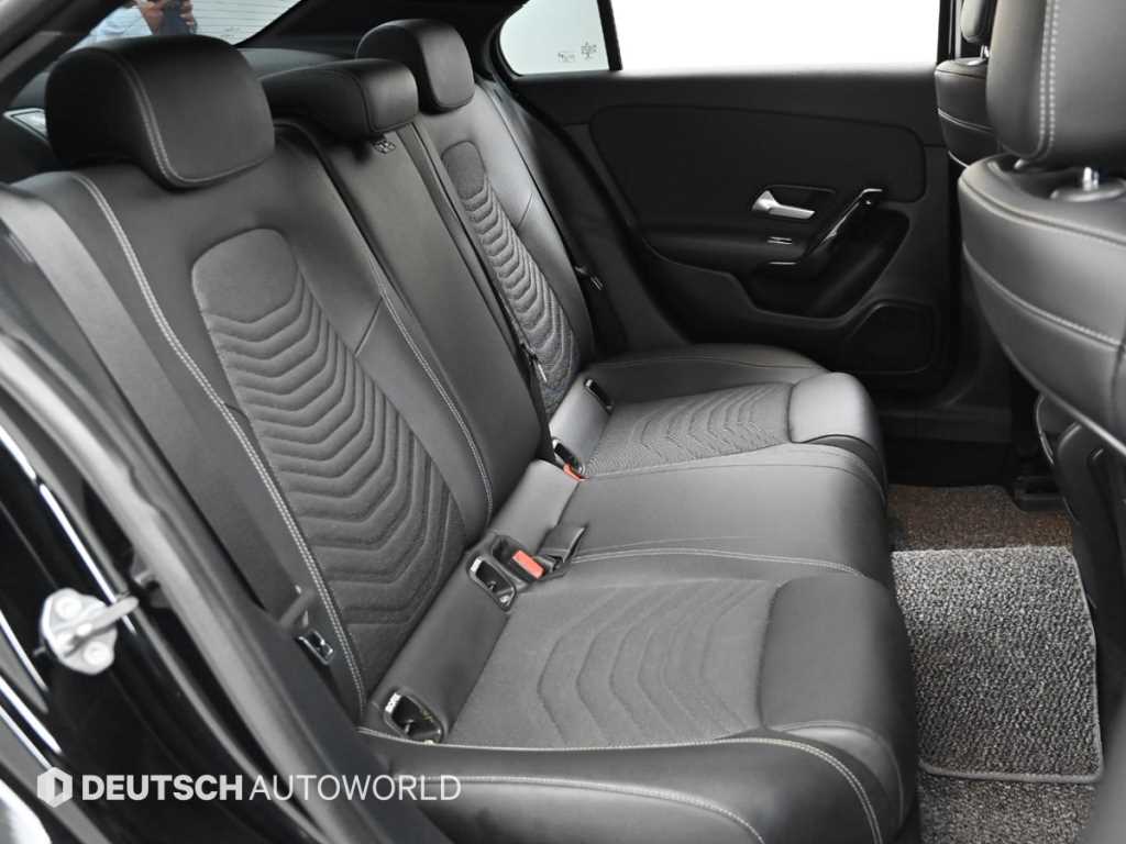 Mercedes Benz A Class - Vista 12