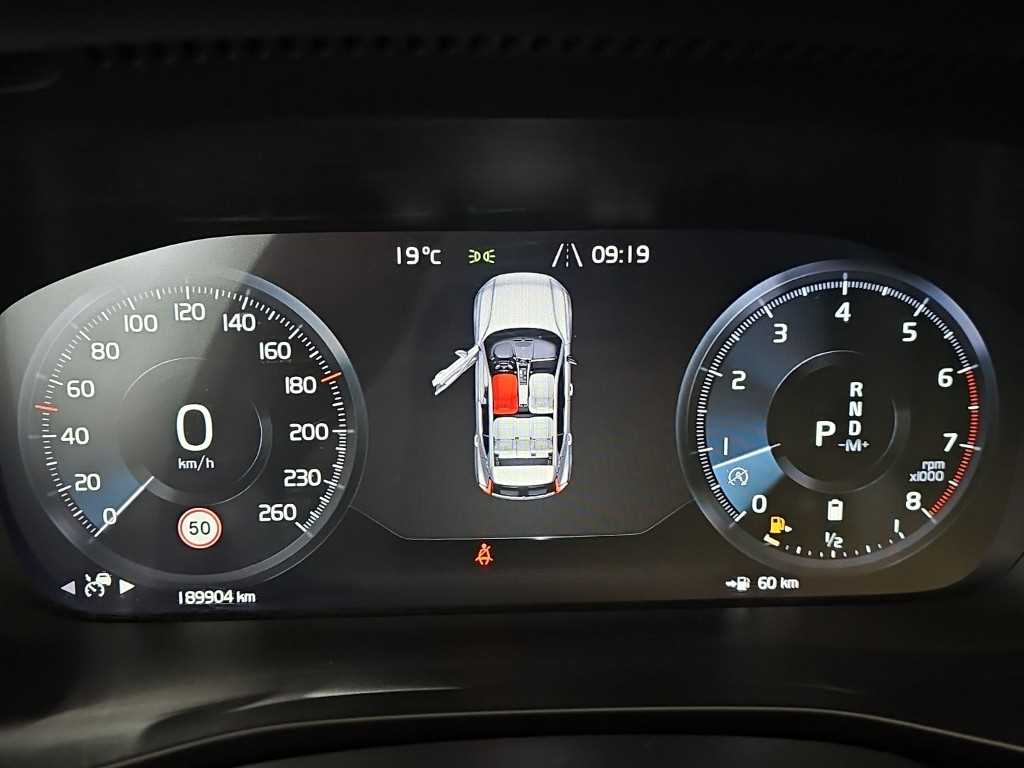 Volvo XC40 - Vista 6