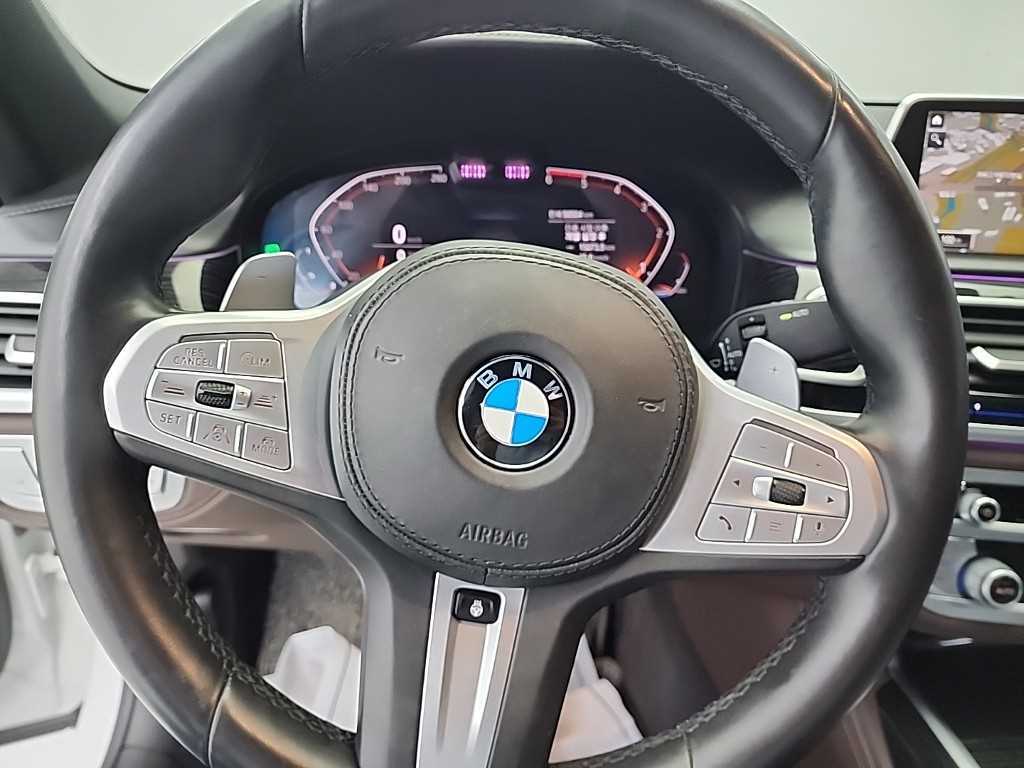 BMW 7 Series - Vista 9
