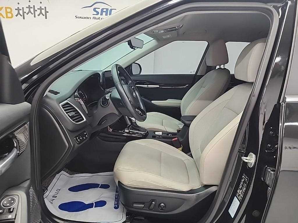 KIA Seltos - Vista 11