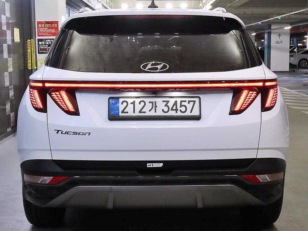 HYUNDAI Tucson - Vista 5