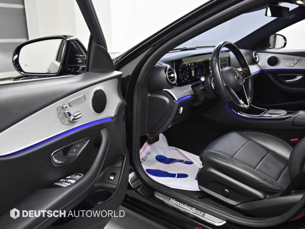 Mercedes Benz E class - Vista 11