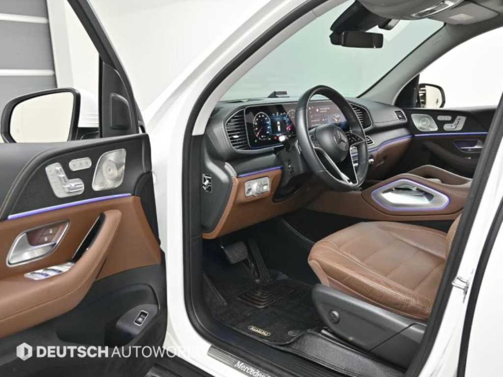 Mercedes Benz GLE Class - Vista 11