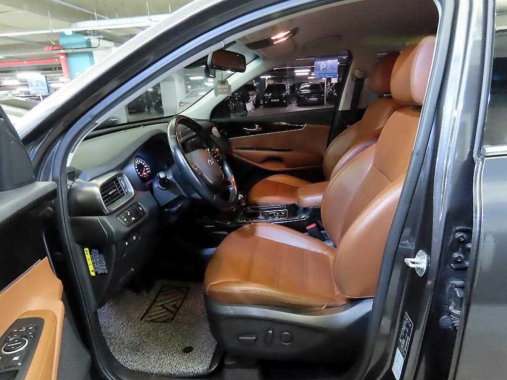 KIA Sorento - Vista 6