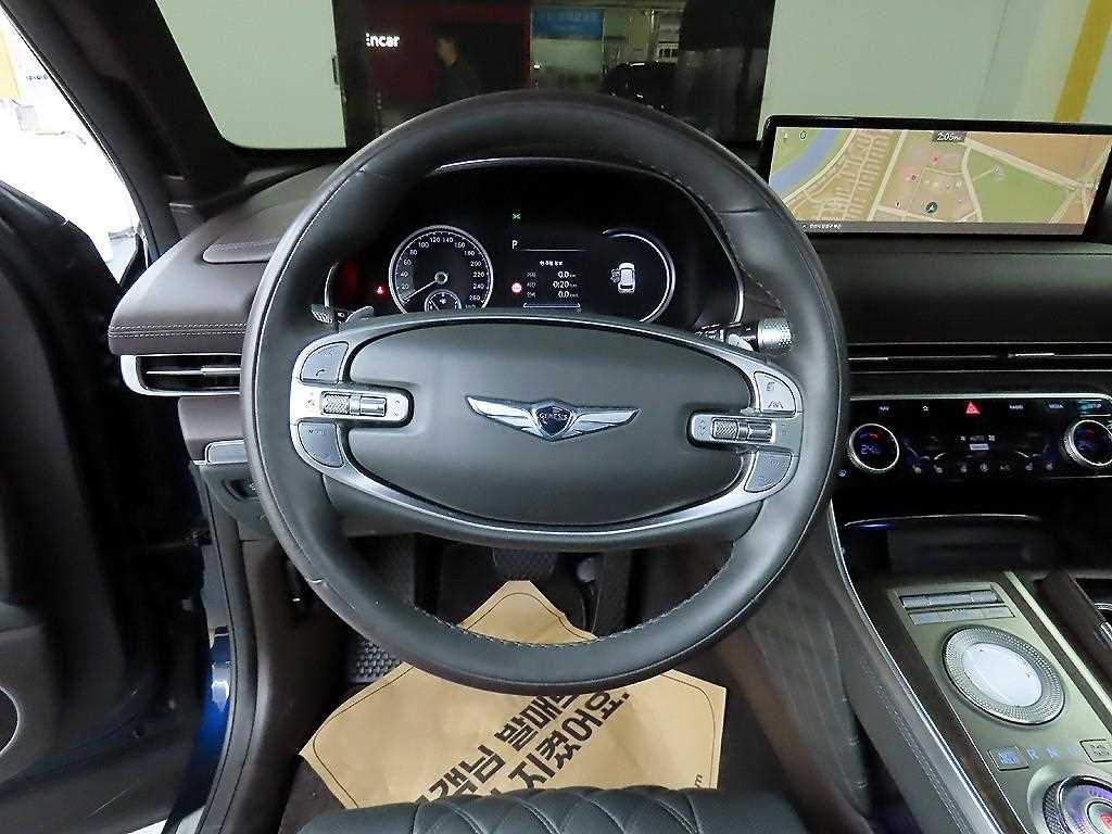Genesis GV80 - Vista 9