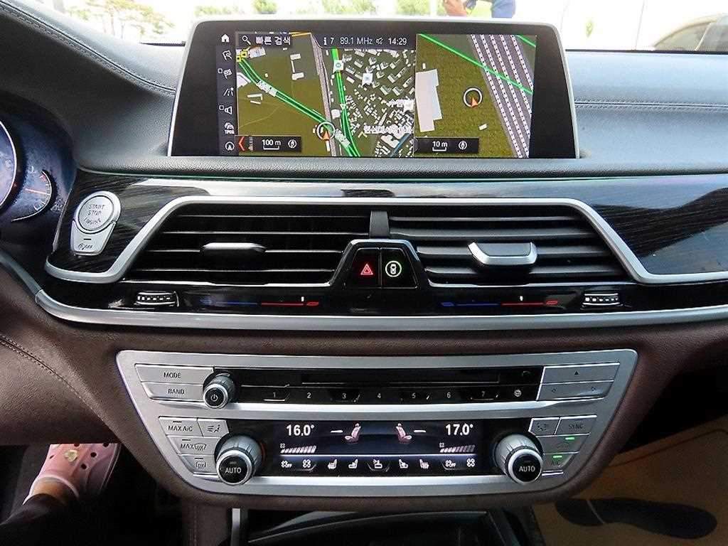 BMW 7 Series 2018 Negro - Importación desde Corea - HF Imports Iquique - Foto 13