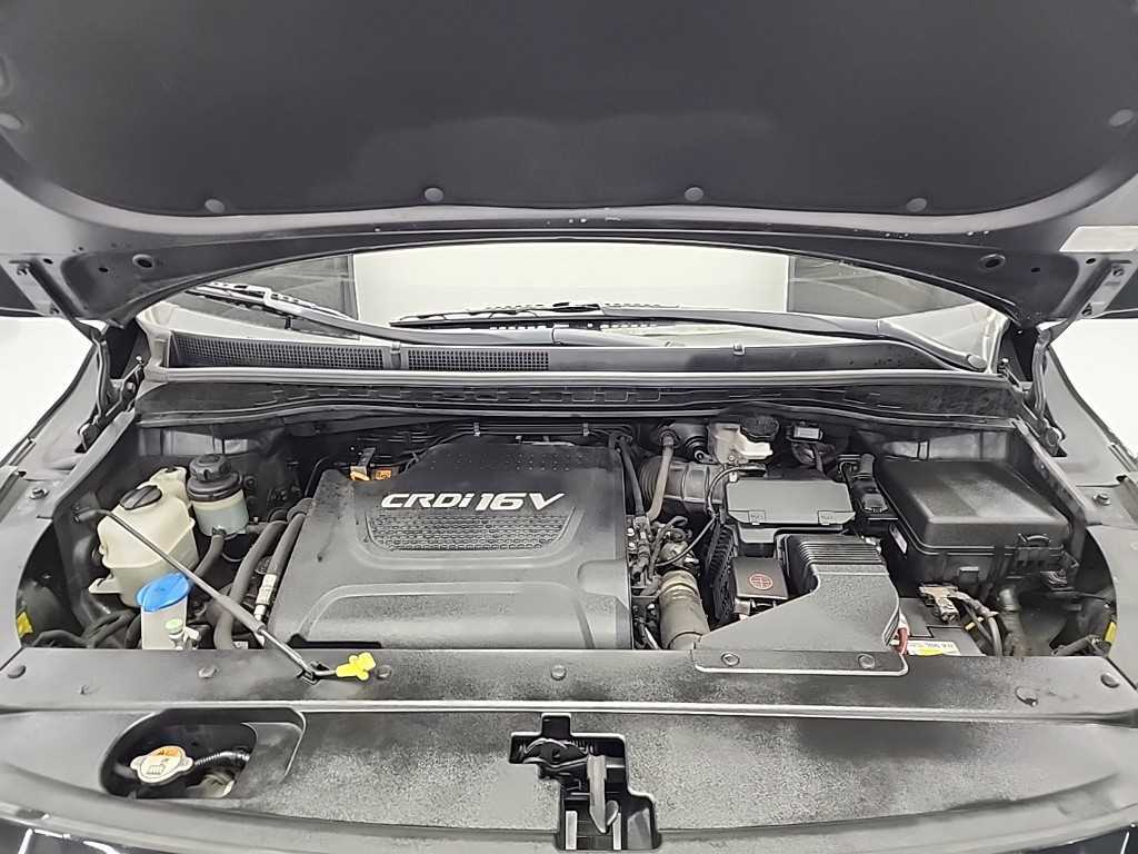 KIA Carnival - Vista 5
