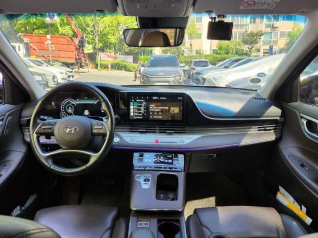 HYUNDAI Grandeur - Vista 9
