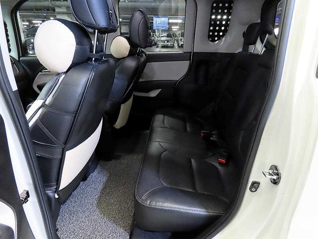 KIA Ray - Vista 7