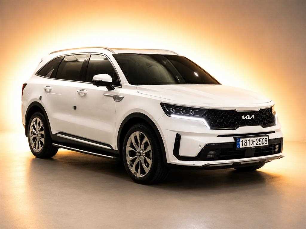 KIA Sorento 2022 Blanco - Importación desde Corea - HF Imports Iquique - Foto 1