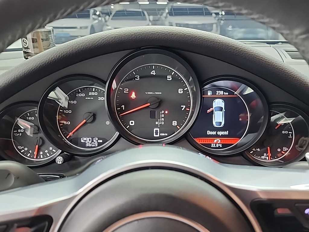 Porsche Panamera - Vista 6