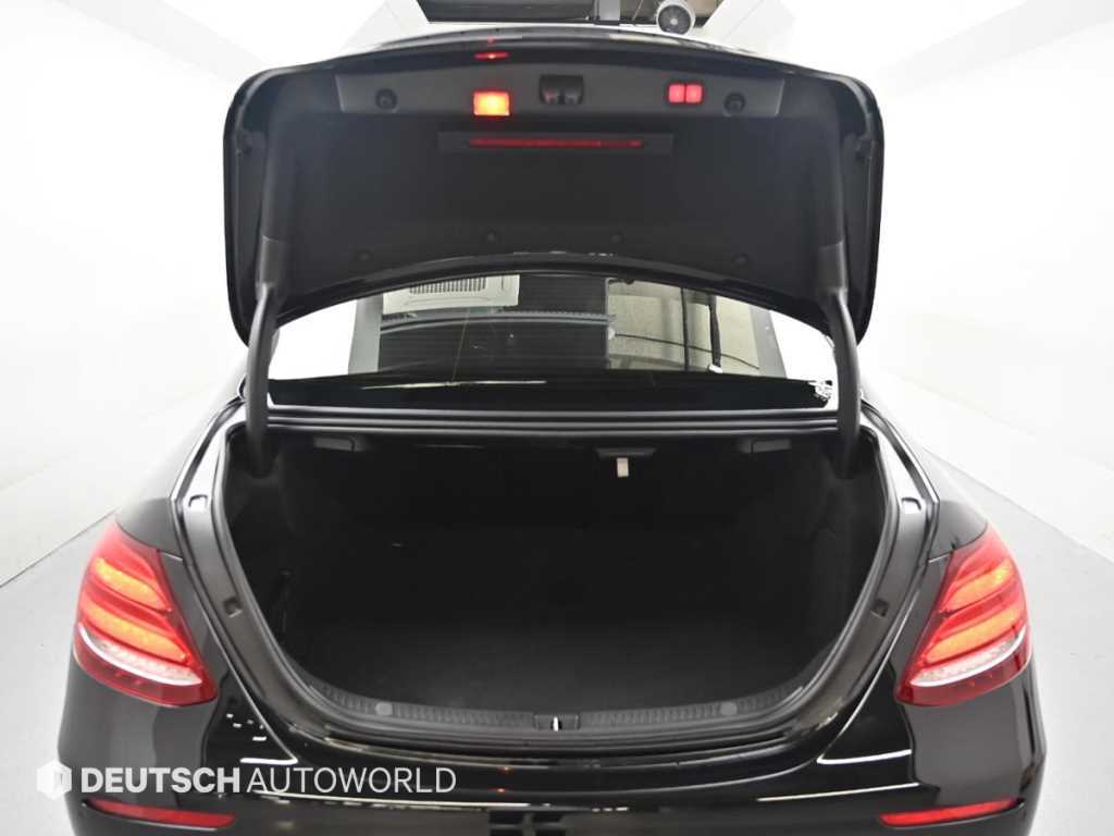 Mercedes Benz E class 2019 Negro - Importación desde Corea - HF Imports Iquique - Foto 19
