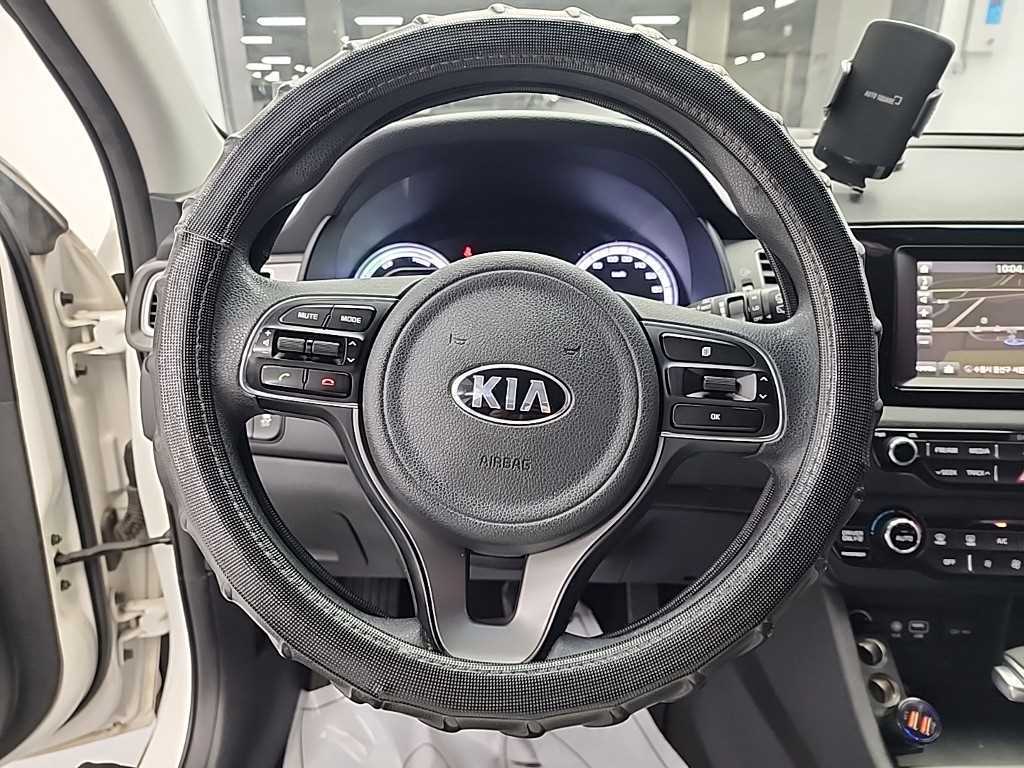 KIA Niro - Vista 9