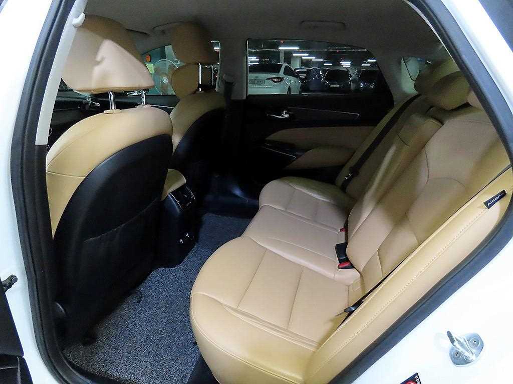 KIA K7 - Vista 7