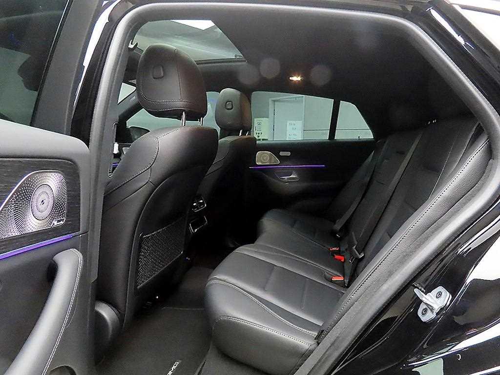 Mercedes Benz GLE Class - Vista 6