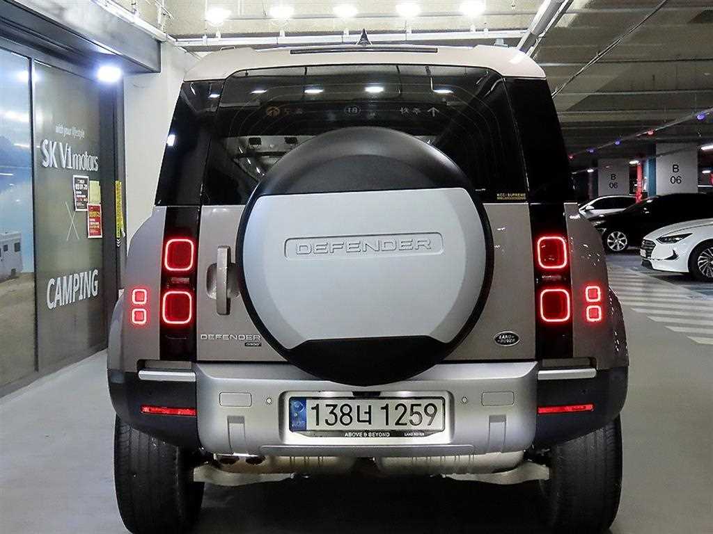 Land Rover Defender - Vista 5