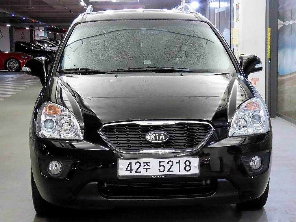 KIA Carens - Vista 2