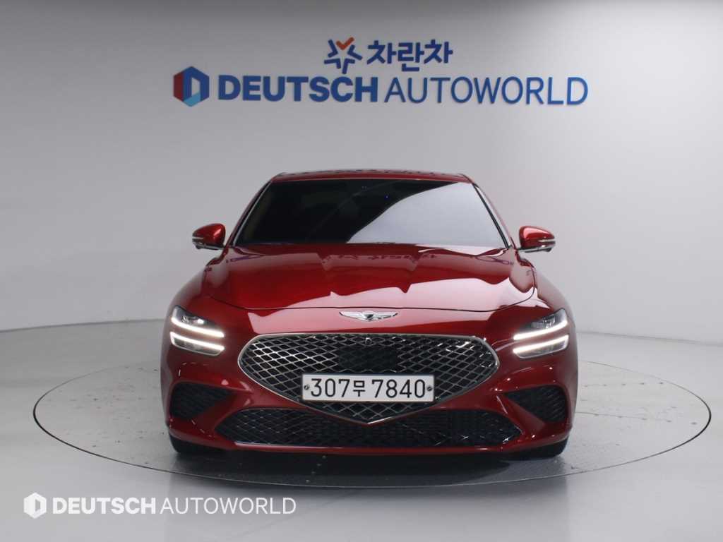 Genesis G70 - Vista 3