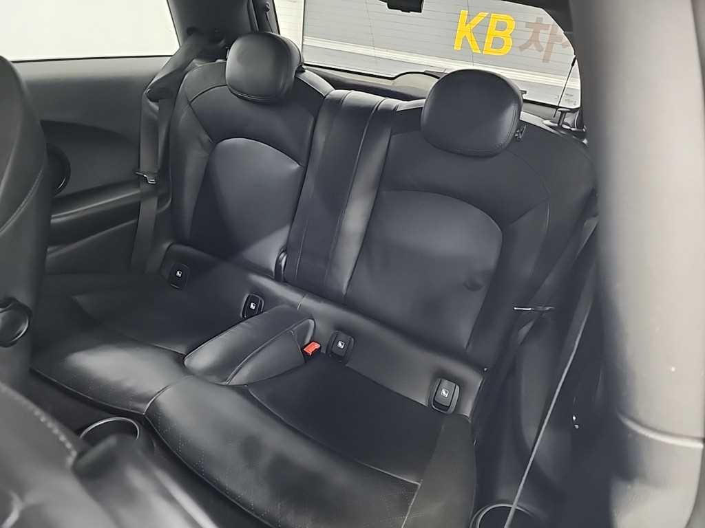 Mini Cooper - Vista 12