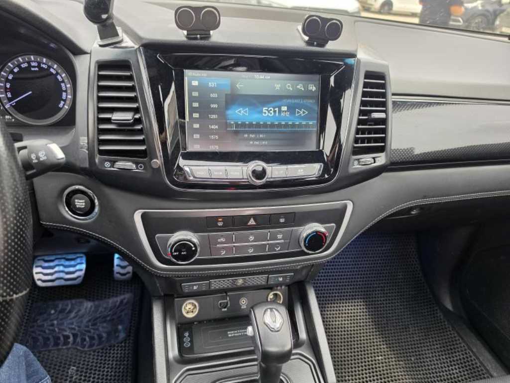 Ssangyong Rexton 2020 Negro - Importación desde Corea - HF Imports Iquique - Foto 16