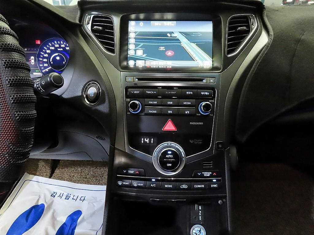 HYUNDAI Grandeur - Vista 11