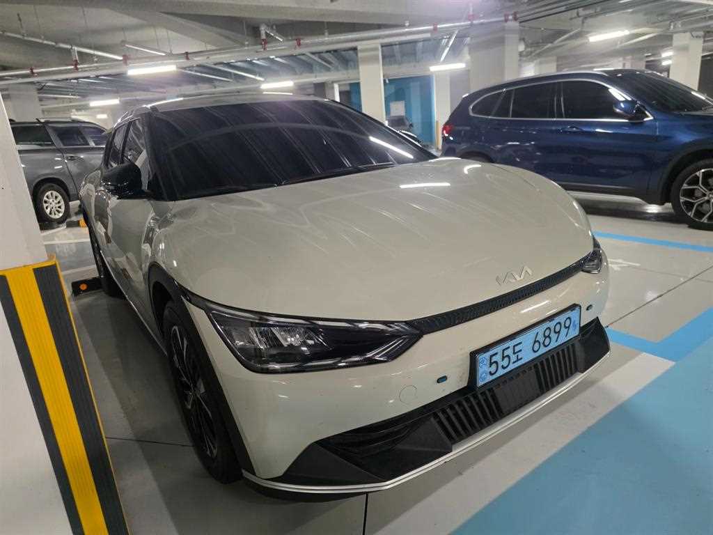 KIA EV6 - Vista 3