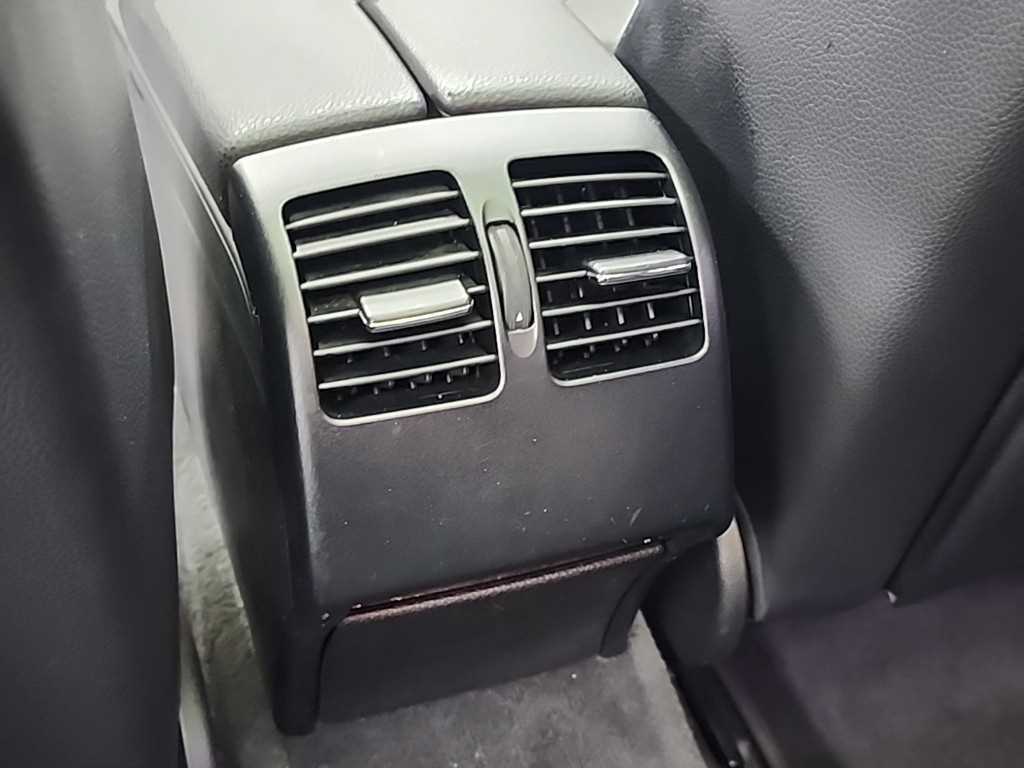 Mercedes Benz C Class 2012 Plateado - Importación desde Corea - HF Imports Iquique - Foto 13