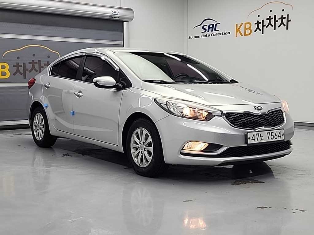 KIA K3 - Vista 4