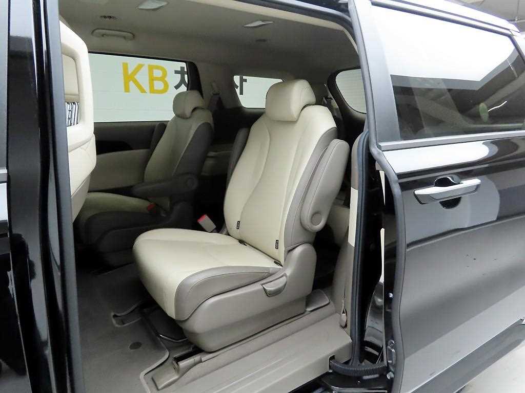 KIA Carnival 2021 - Importación desde Corea - HF Imports Iquique - Foto 14