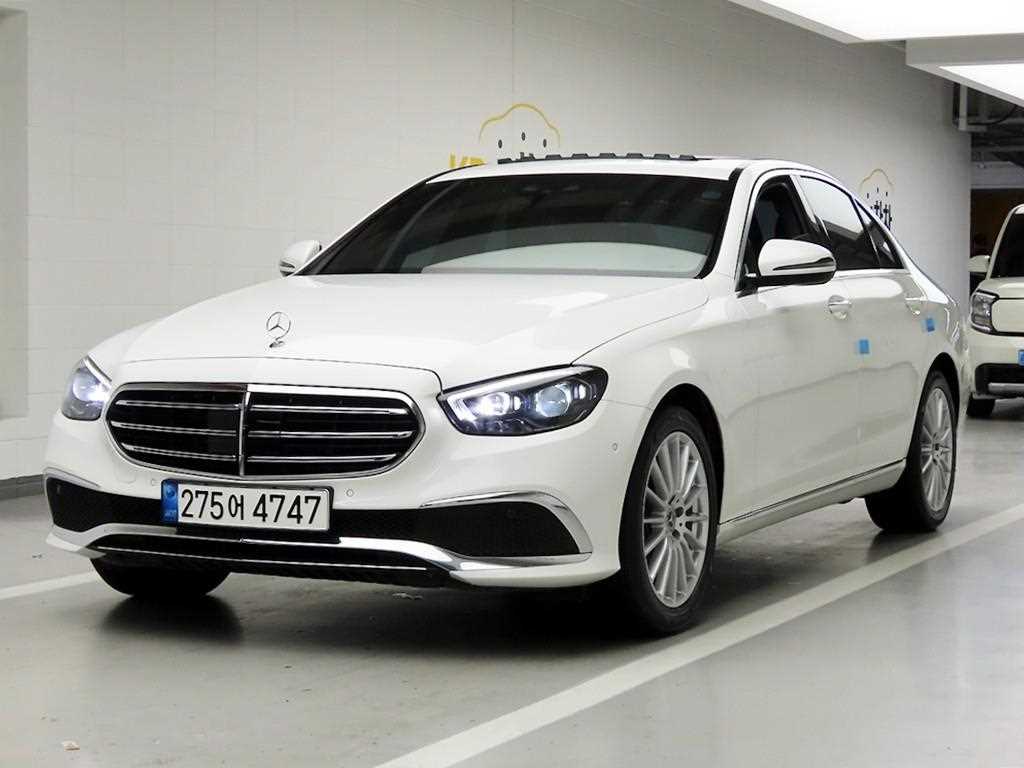 Mercedes Benz E class - Vista 2
