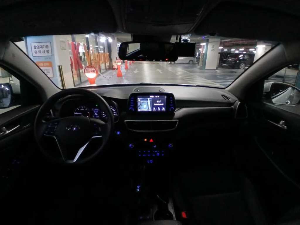 HYUNDAI Tucson - Vista 6