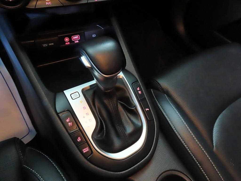 KIA K3 - Vista 12