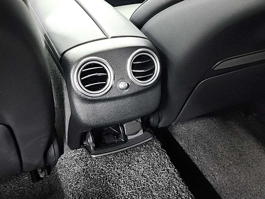 Mercedes Benz E class 2023 Negro - Importación desde Corea - HF Imports Iquique - Foto 13