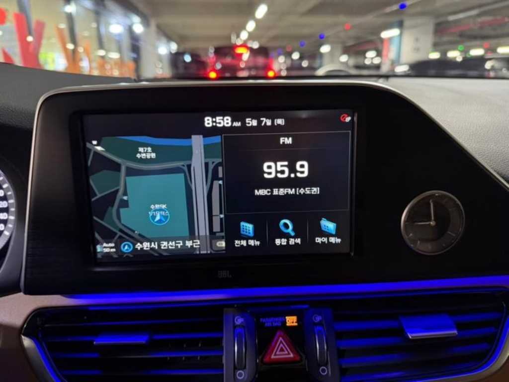 HYUNDAI Grandeur - Vista 12