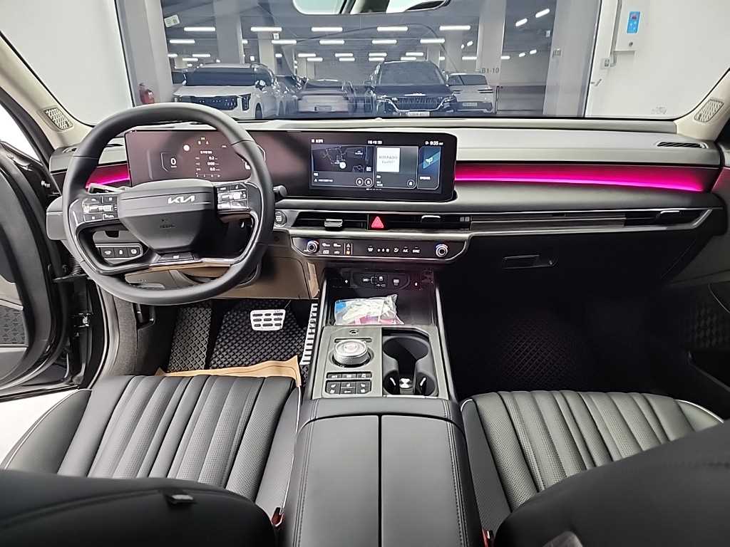 KIA K8 - Vista 7
