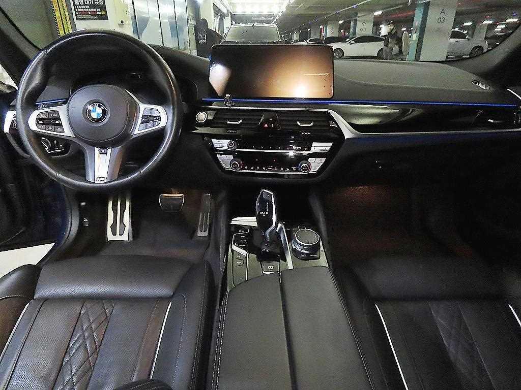 BMW 5 Series - Vista 10