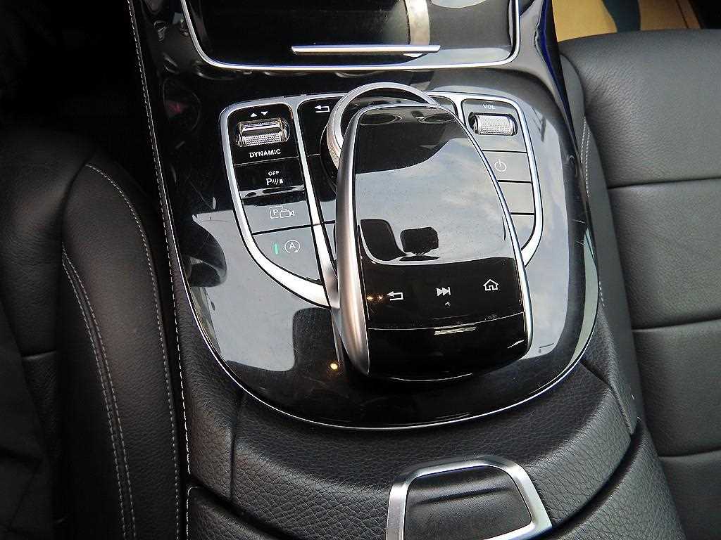 Mercedes Benz E class 2019 Gris - Importación desde Corea - HF Imports Iquique - Foto 13