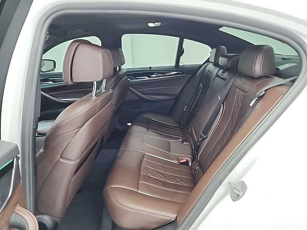 BMW 5 Series - Vista 12