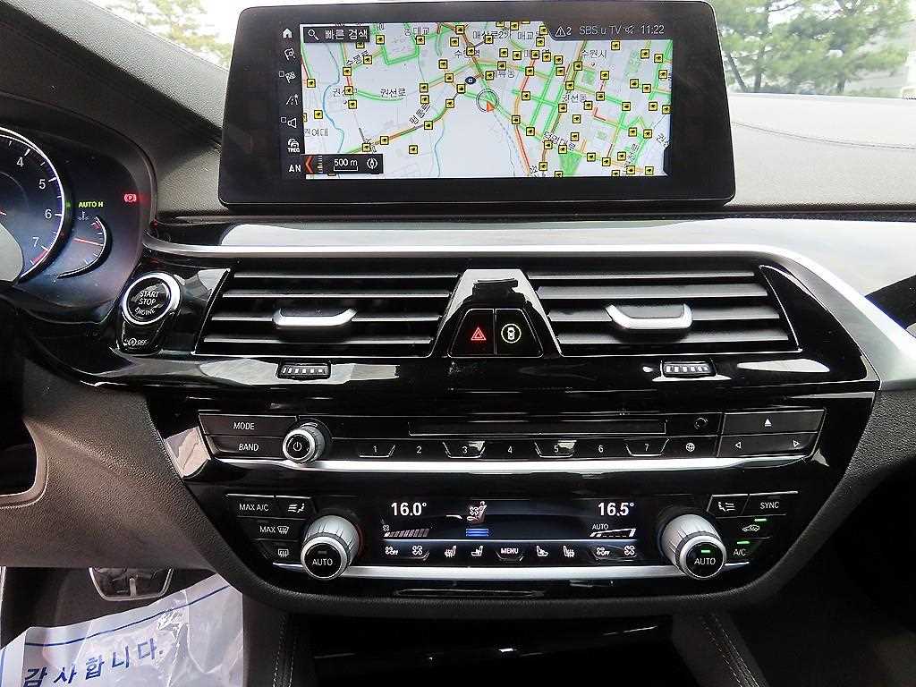 BMW 5 Series 2018 Negro - Importación desde Corea - HF Imports Iquique - Foto 13