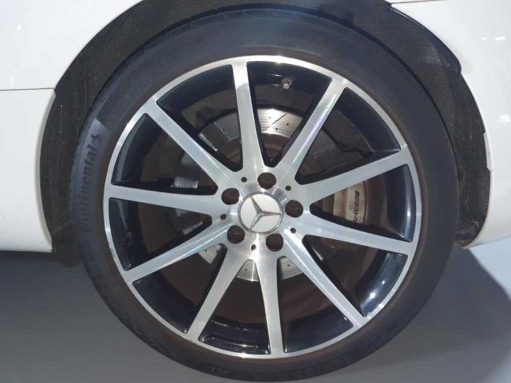 Mercedes Benz SLC Class - Vista 12