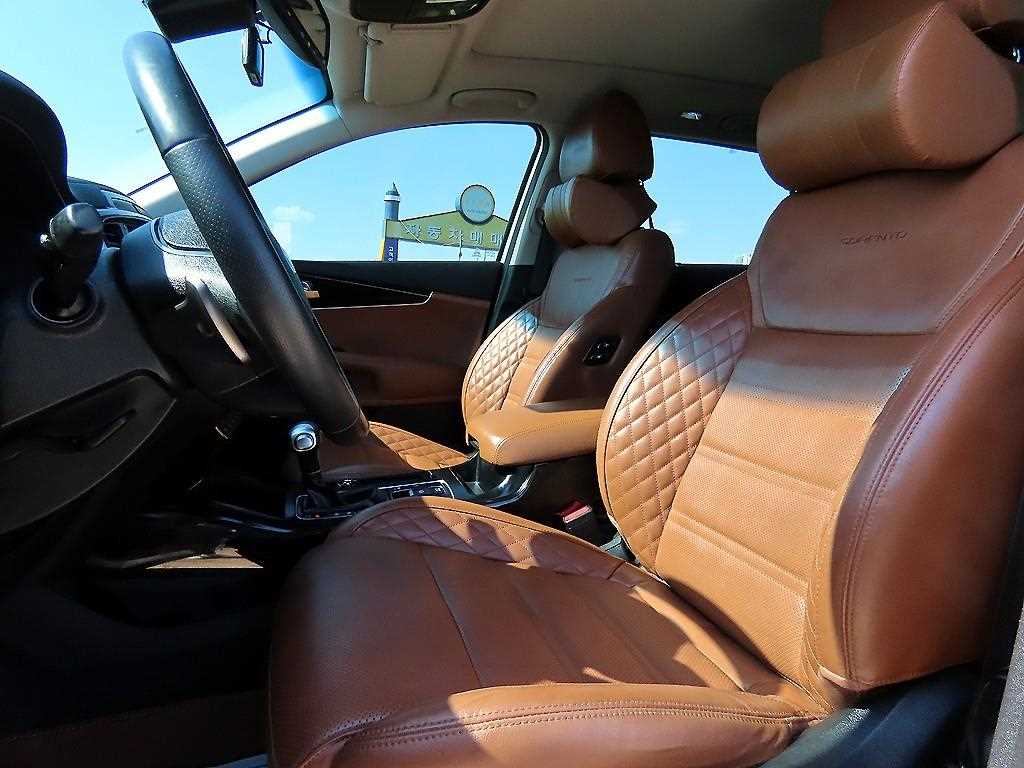 KIA Sorento - Vista 5