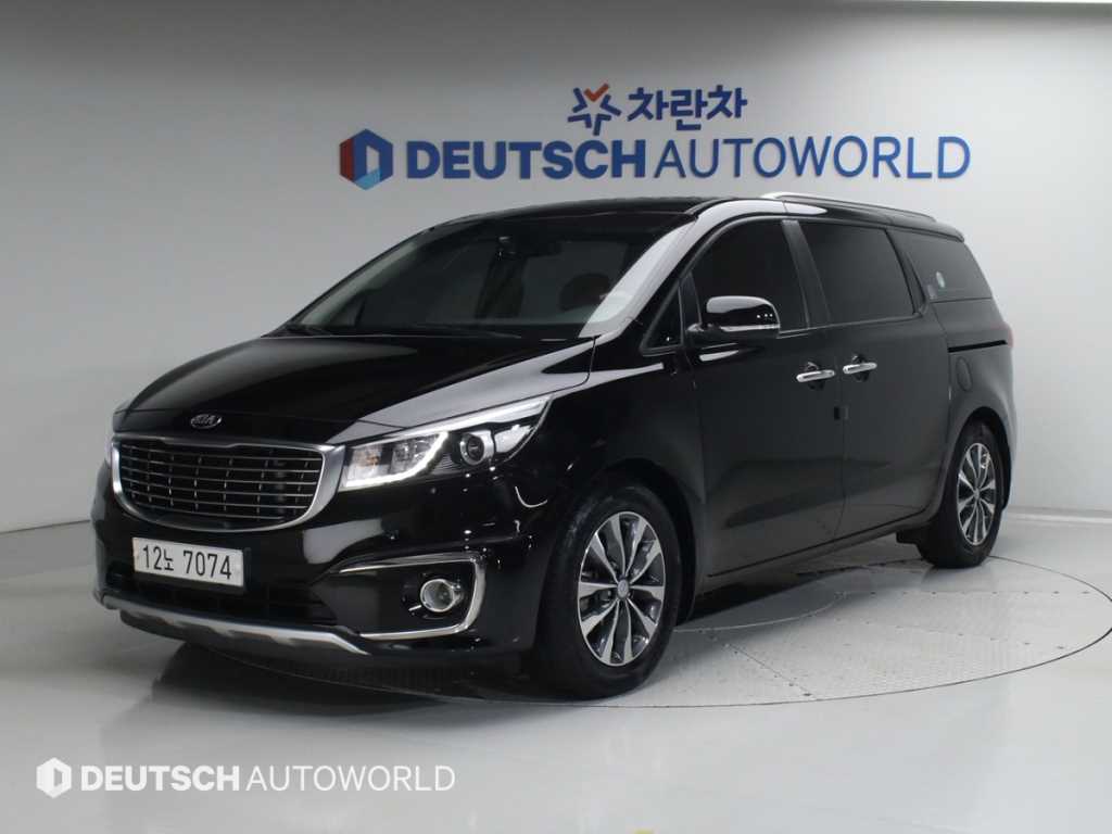 KIA Carnival - Vista 2