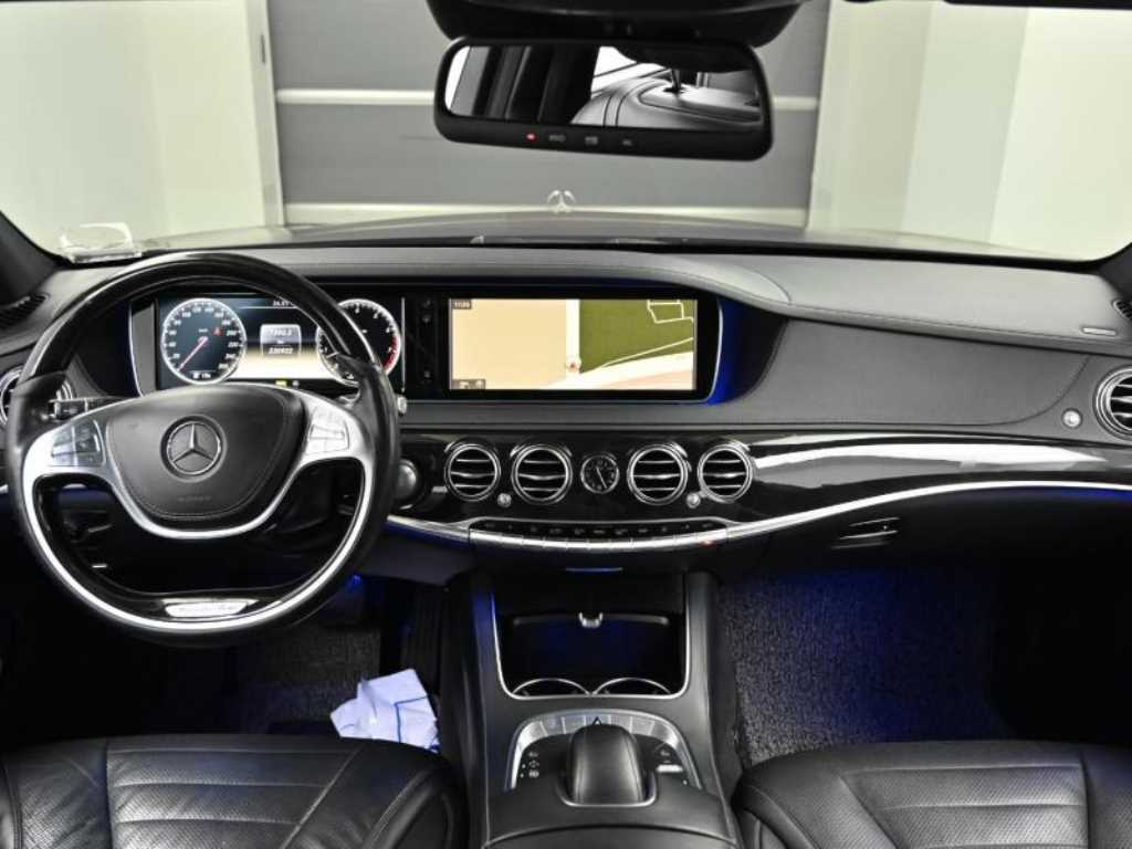 Mercedes Benz S Class - Vista 7