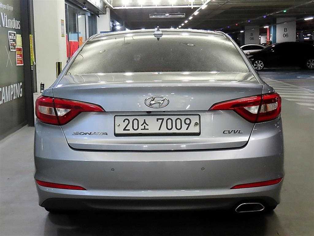 HYUNDAI Sonata - Vista 2