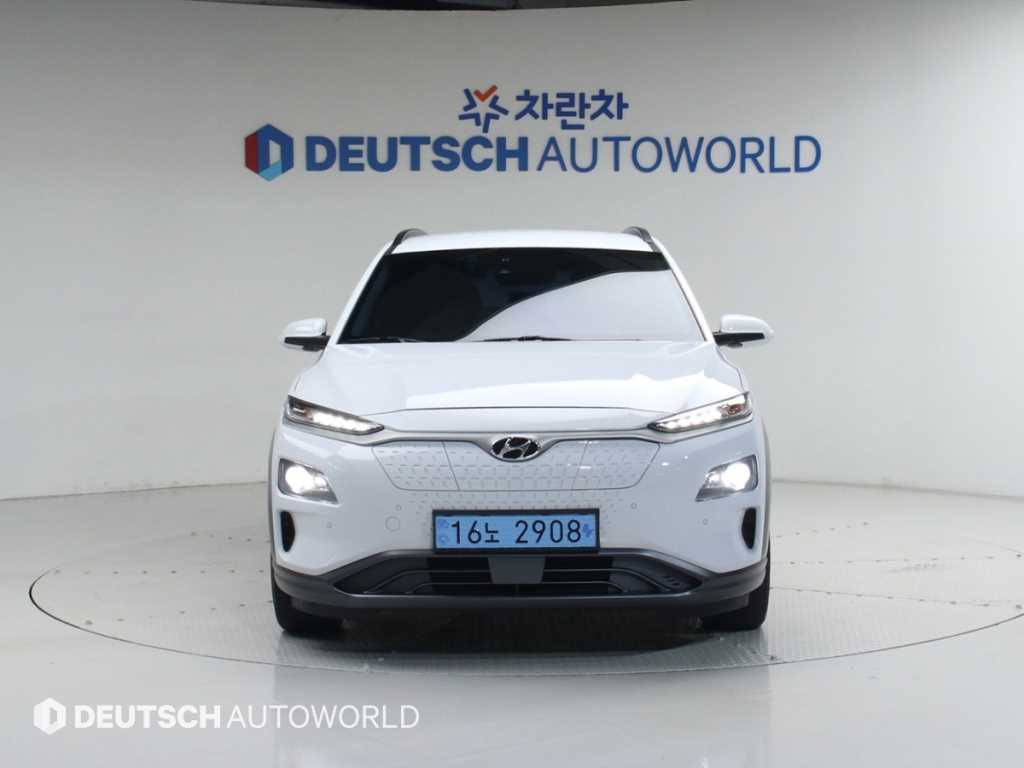 HYUNDAI Kona - Vista 3