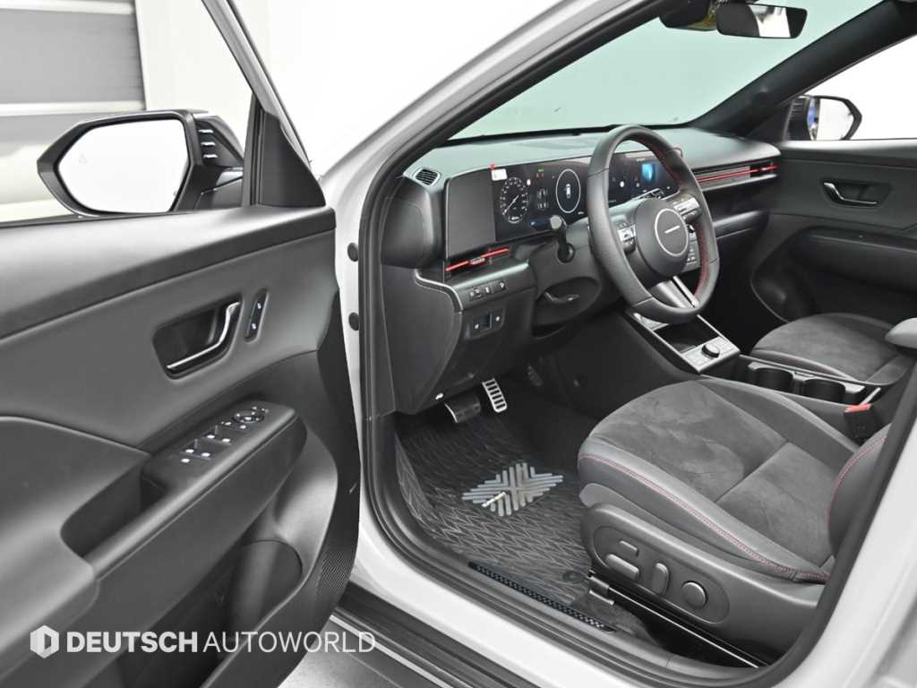 HYUNDAI Kona - Vista 11