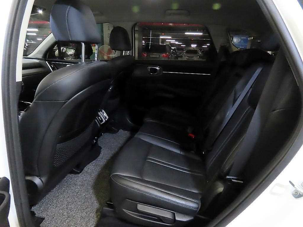 KIA Sorento - Vista 7