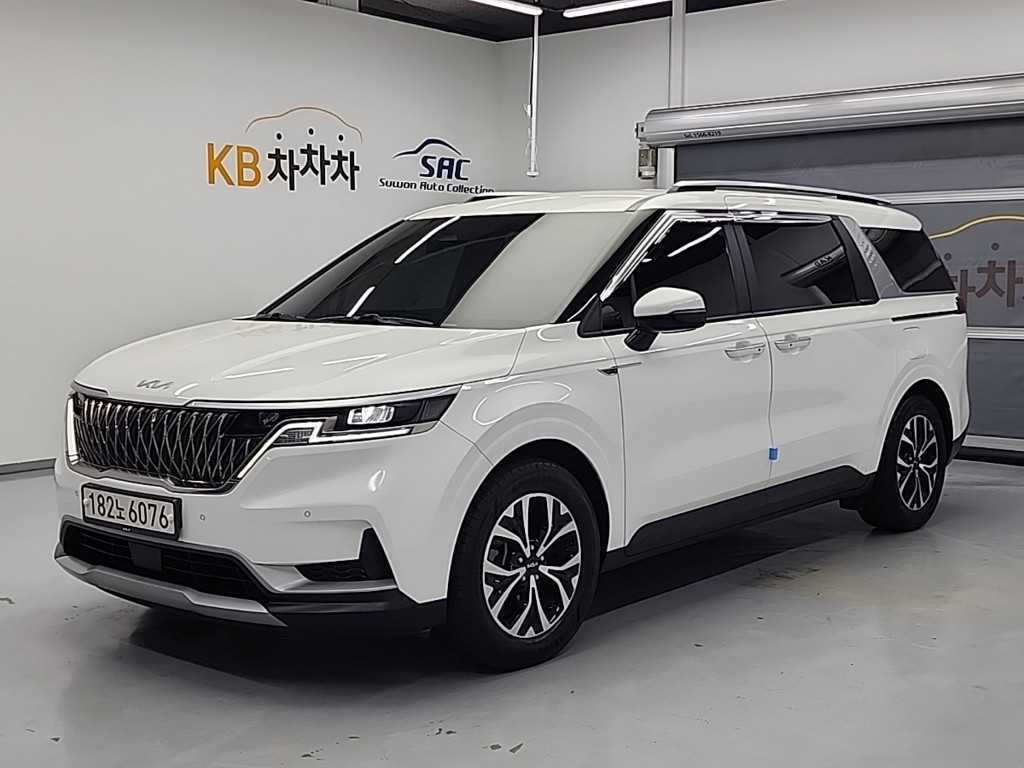 KIA Carnival 2023 Blanco - Importación desde Corea - HF Imports Iquique - Foto 1