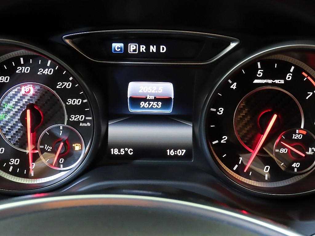 Mercedes Benz A Class - Vista 9
